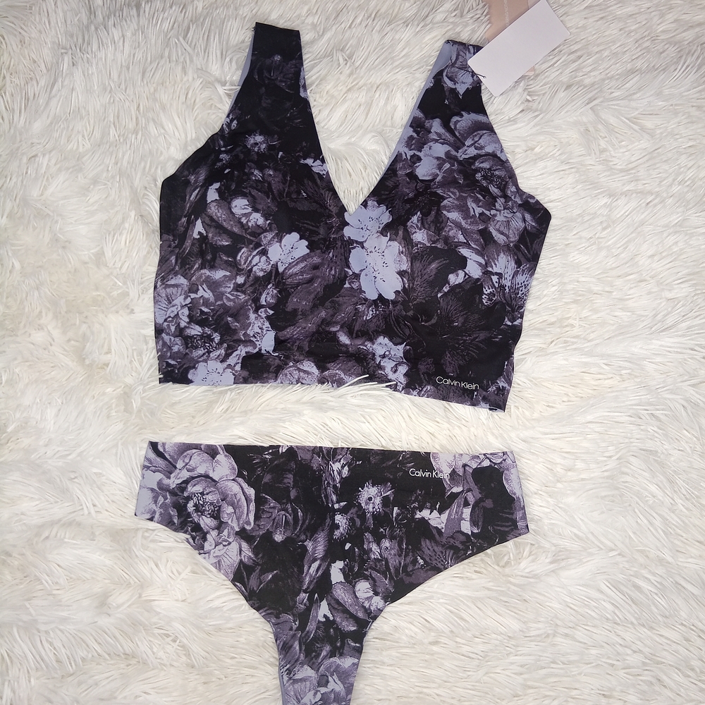 Calvin Klein Black and Gray Floral Bikini